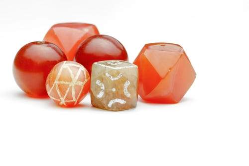 Ancient Bead Production: The History of the Carnelian Beads - Beadsofcambay.com