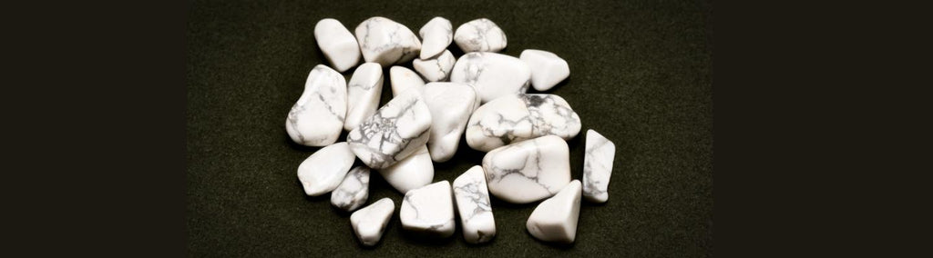 Howlite Crystal Meaning: Healing Properties, Benefits, and Uses - Beadsofcambay.com