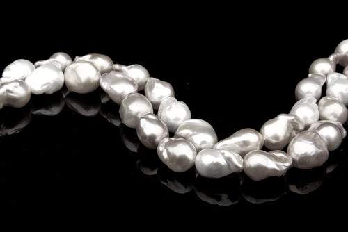 Unique Beads: A Buyer’s Guide to Baroque Pearls - Beadsofcambay.com