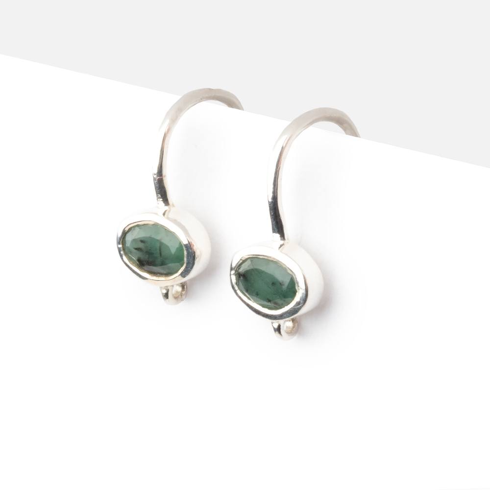 17mm Emerald Oval Ear Wire Set of 2 pieces - Beadsofcambay.com